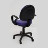 chaise ergo avec accoudoir violet2