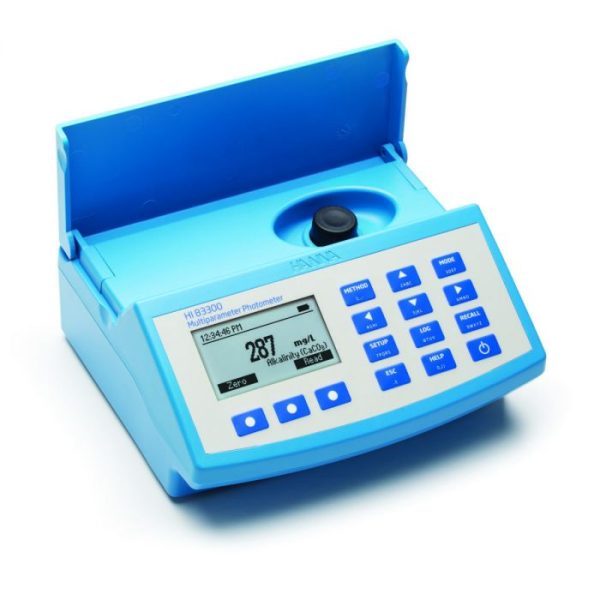 Photomètre et pH-mètre de paillasse multiparamètres - HI83300