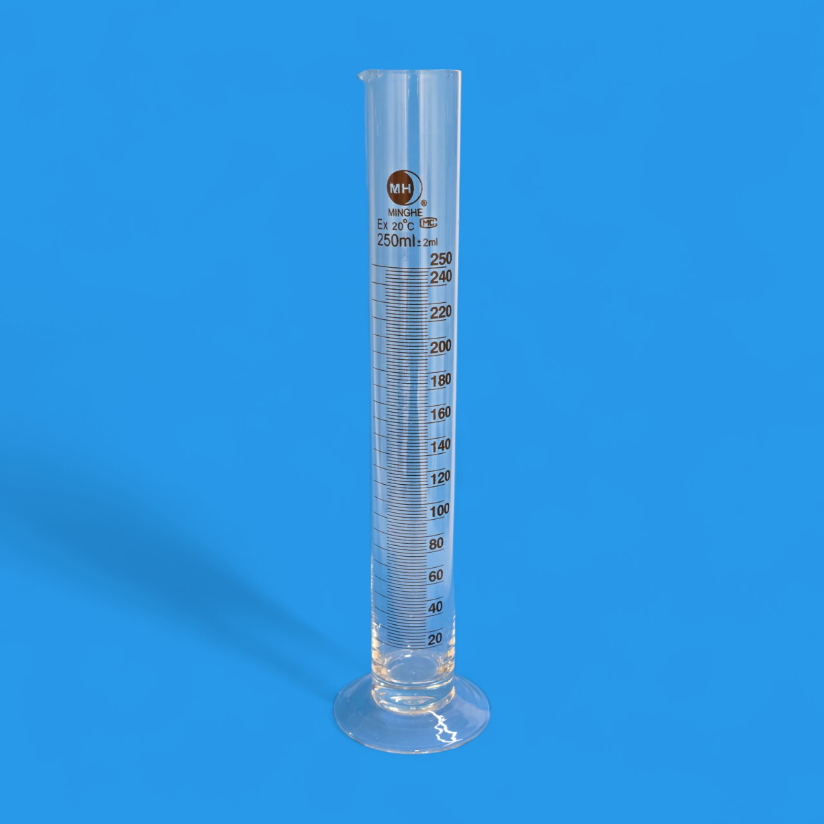 20250520_104914 (7) Eprouvette graduée 250ml classe B basse ronde MINGHE – Image 1