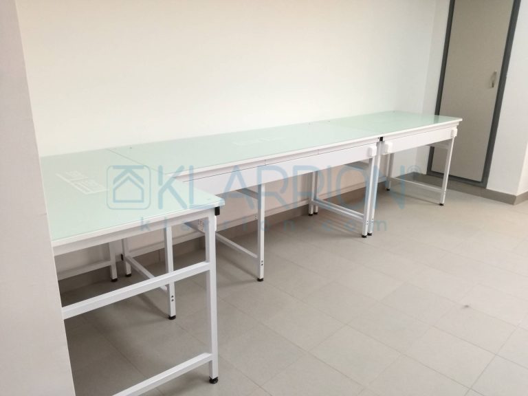 Labo-Analyse-Medical-Pharma-02-02